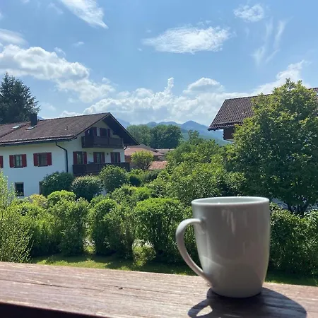 Modern Eingerichtete Mit 2 Schlafzimmern Appartement *