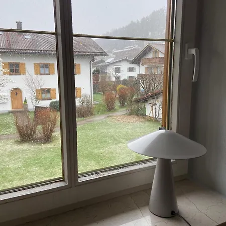 Appartement Modern Eingerichtete Mit 2 Schlafzimmern *
