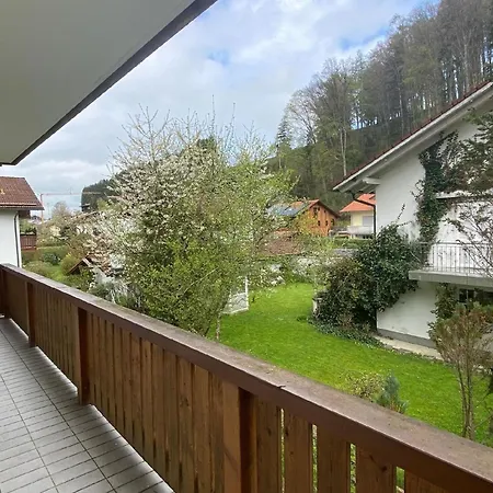 Modern Eingerichtete Mit 2 Schlafzimmern Appartement *
